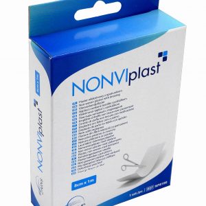 Plaster włókninowy z opatrunkiem 8 cm x 1 m